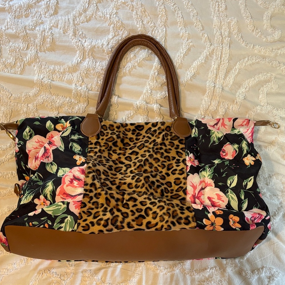 Floral and Leopard Print Women's Tote Bag
